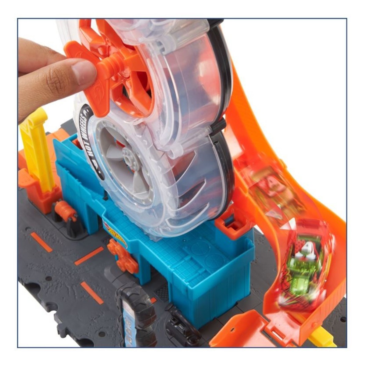 HOT WHEELS City trgovina guma, set - Image 4