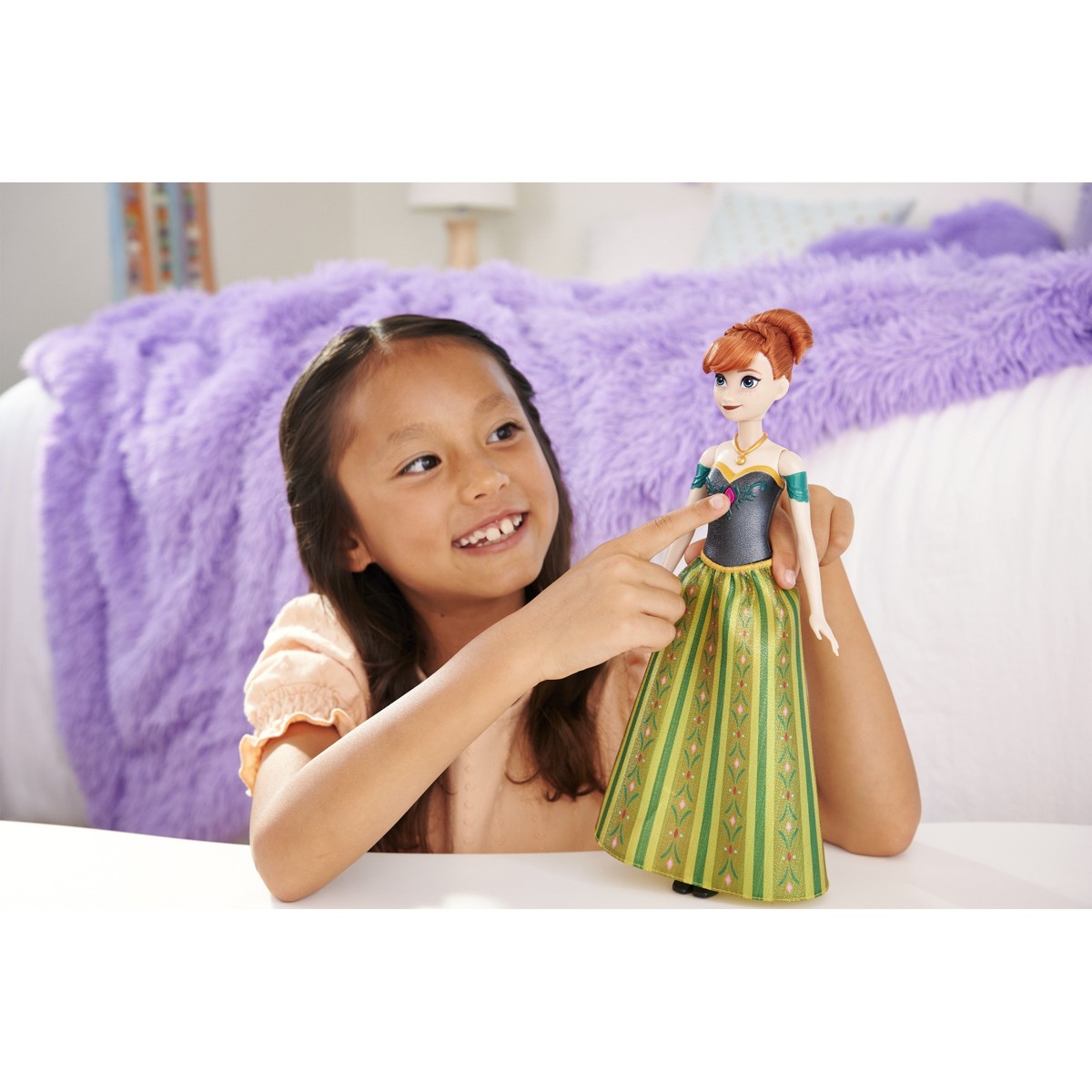 DISNEY Frozen, lutka, Anna koja pijeva - Image 3